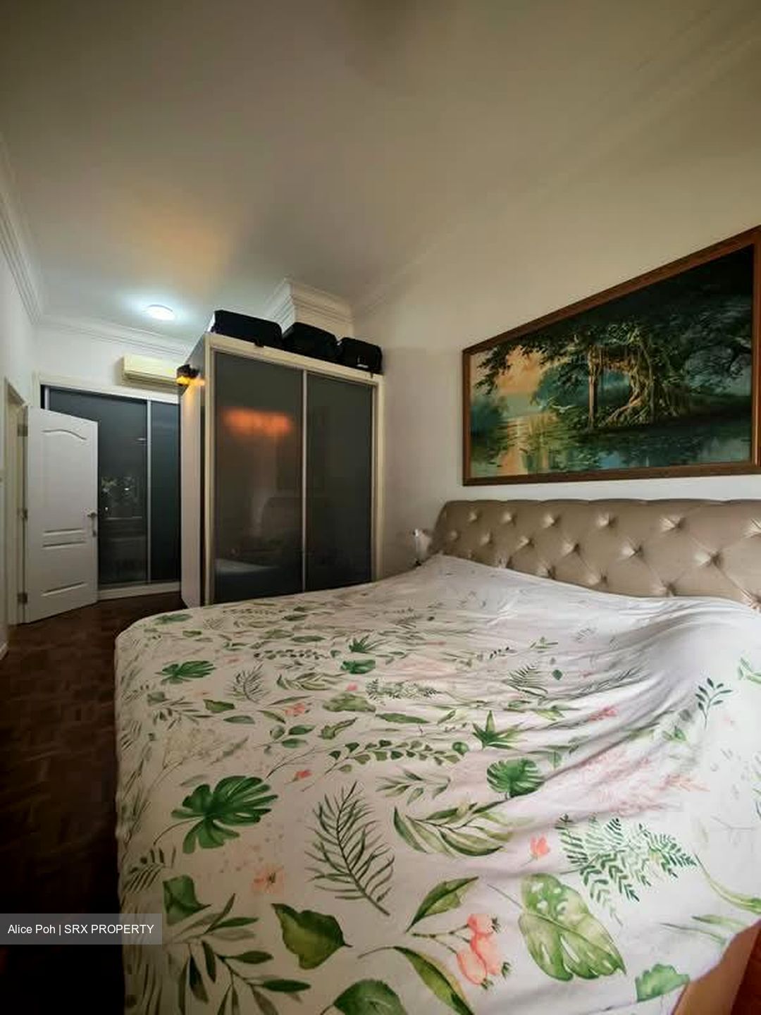 Banyan Condominium (D5), Condominium #555554321